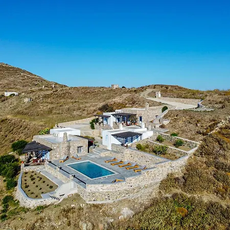 Villa Diasella 1 Serifos Town